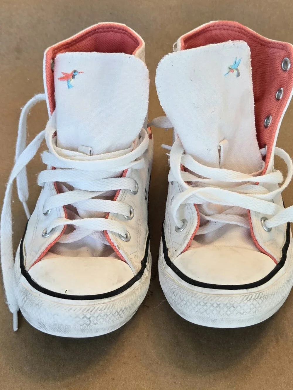 Chuck Taylor All Star Succulent Embroidery Youth size 2 Converse
